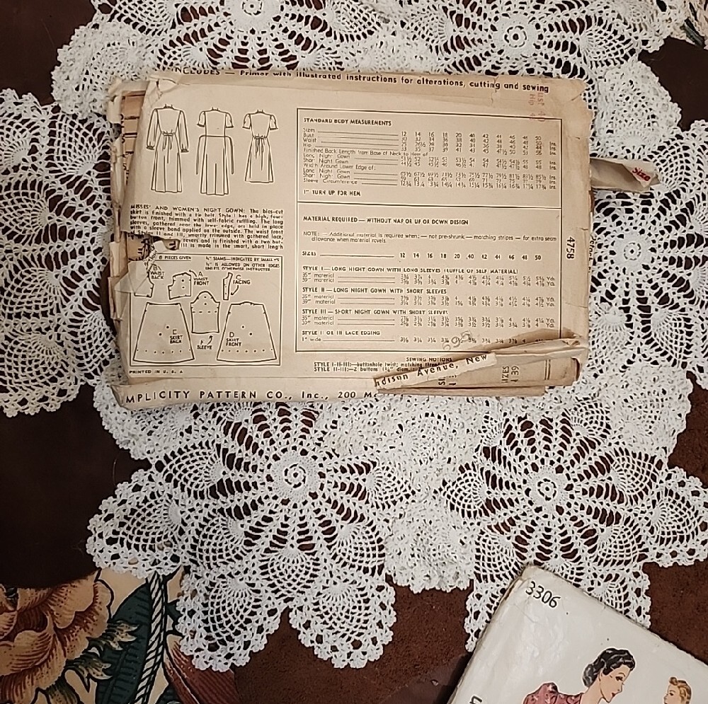 Pre WWII Women's Dress Sewing Patterns Bundle - Picture 3 of 12